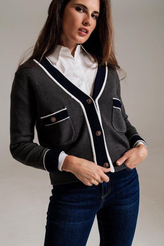 Grijze Cardigan met Zakken en Chanel-Stijl
